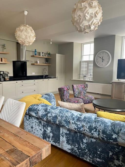 Luxurious 2 Bedroom Apartment In Central Berwick מראה חיצוני תמונה
